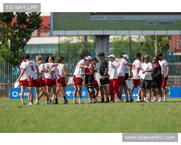 成都飞盘队在飞盘节奏排名中创下新高引发热议与关注