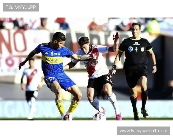 巴勒斯坦人对阵河床比赛精彩回顾及比分分析